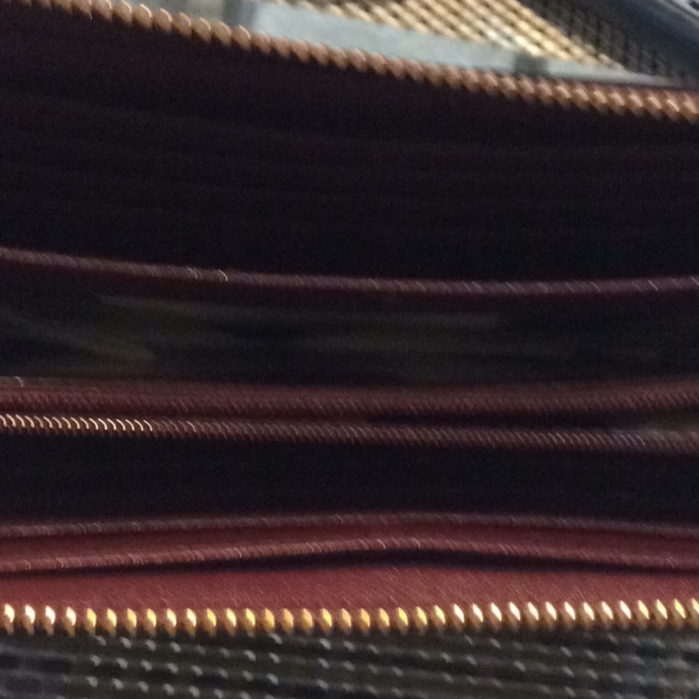 Wallet - Picture 2 of 3